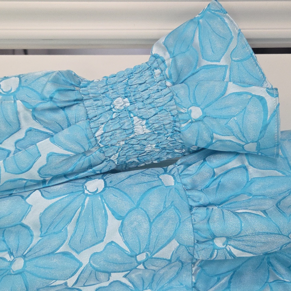 Beautiful Pomander Place Tiered Dress. Turquoise Blue Floral Print! Medium. - Picture 3 of 12